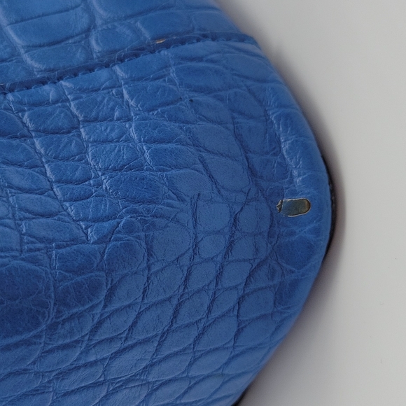 Bright blue Guess Purse, - Picture 9 of 12